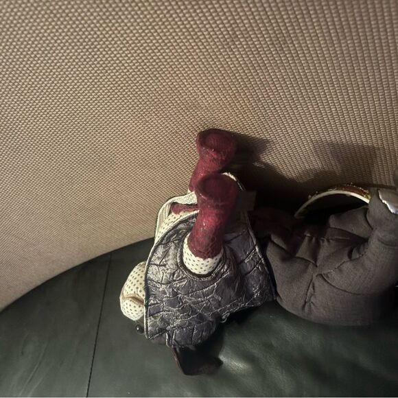 Fuzzy Nation Limited-Edition ‘Boston-in-Boots Elvis’ Purse dog design handbag - Picture 6 of 11